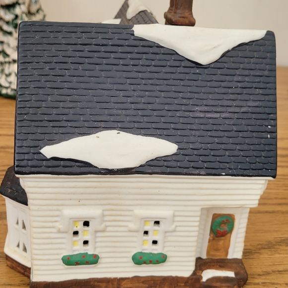 Heritage Heartland Valley Village Dickens Porcelain  Victorian Farm Hous… - Picture 6 of 6